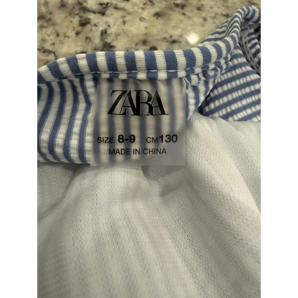 Zara‎ Girls Blue And White Stripped One Piece Swimsuit Size 8-9